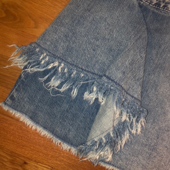 ZARA distressed denim waterfall skirt - Picture 2 of 4